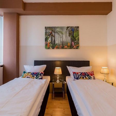 Big Fancy Apartments City Center Berlin Bagian luar foto