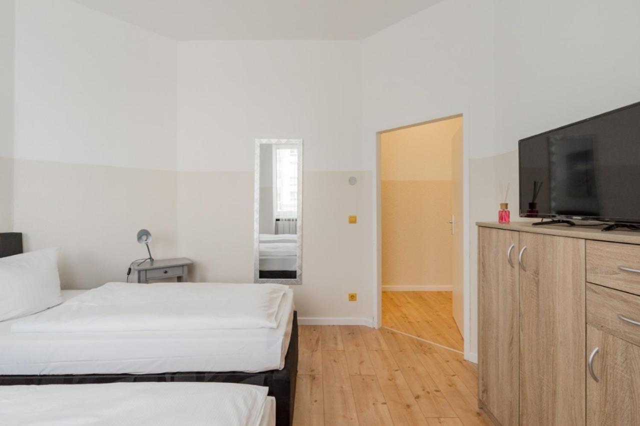 Big Fancy Apartments City Center Berlin Bagian luar foto