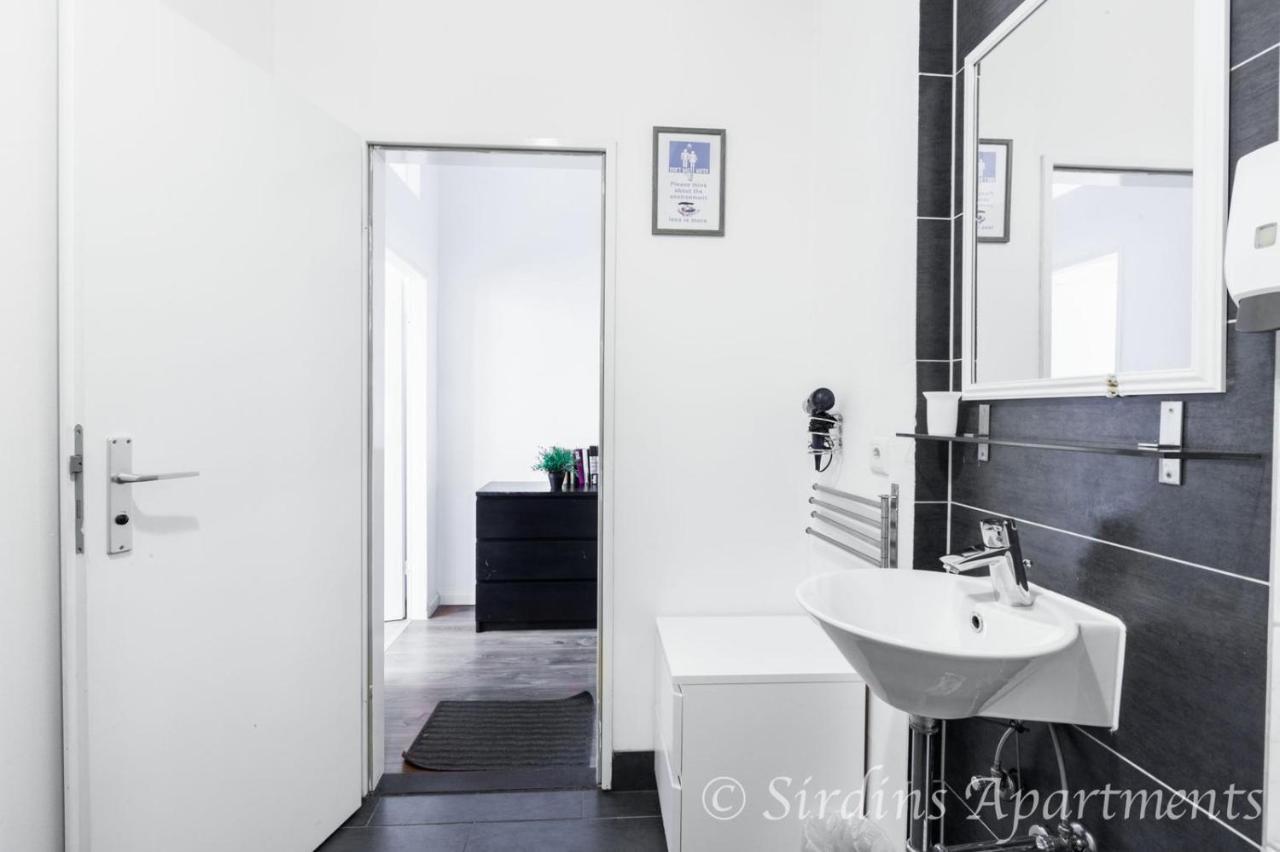 Big Fancy Apartments City Center Berlin Bagian luar foto