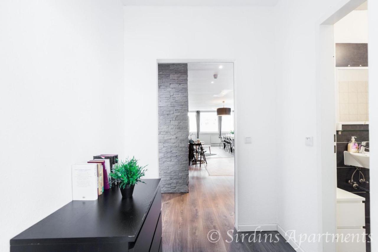 Big Fancy Apartments City Center Berlin Bagian luar foto