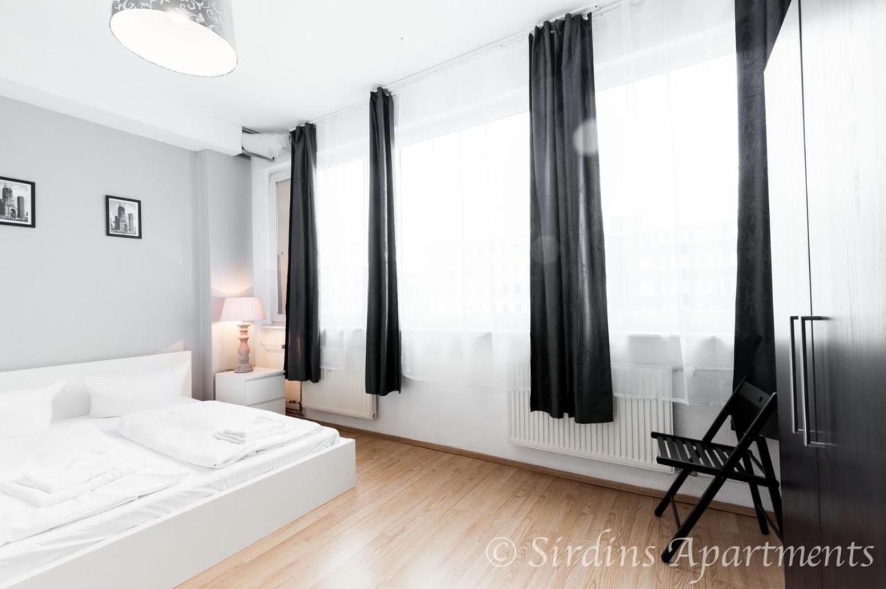 Big Fancy Apartments City Center Berlin Bagian luar foto